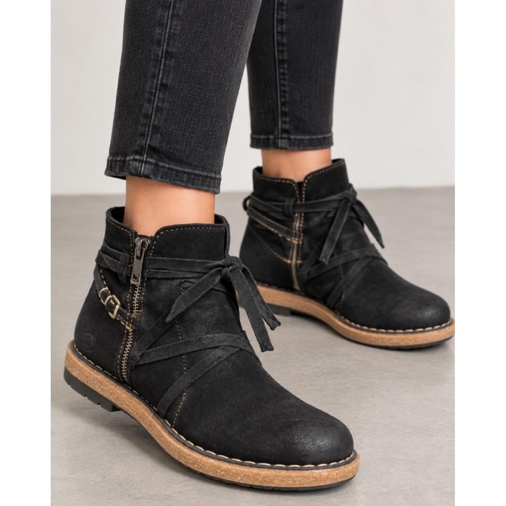 Born Tarkiln Boot Women 10 Black Excellent Leather Ankle Zip BR0013609